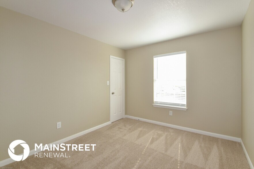 Building Photo - 11023 Inner Canyon