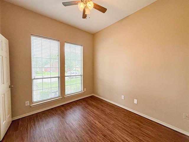 Building Photo - 8902 Bayshore Ln
