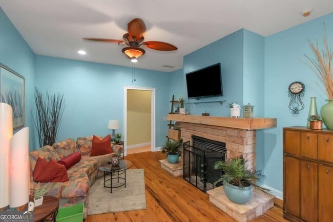 Building Photo - 601 Sawgrass Walk