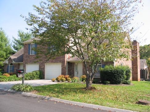 Building Photo - Eagle Brook