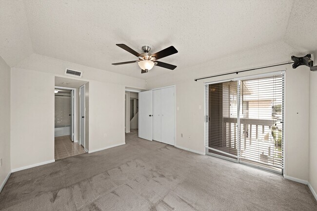 Building Photo - 260 El Dorado Blvd