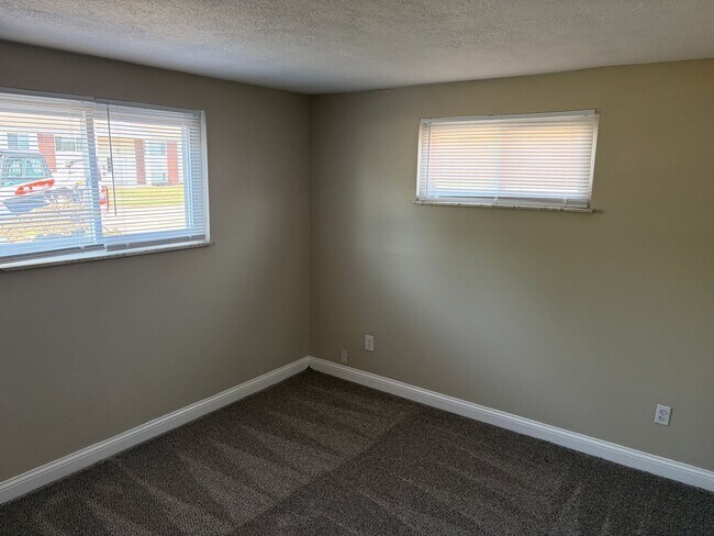 Building Photo - 4806 Northcrest Dr