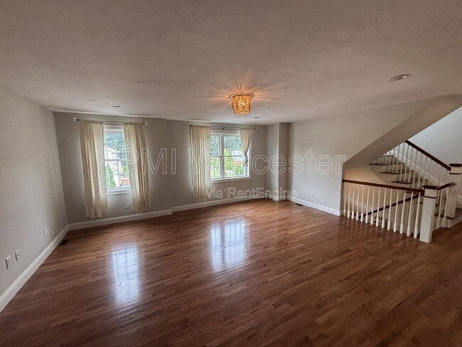 Building Photo - 47 Eustis St