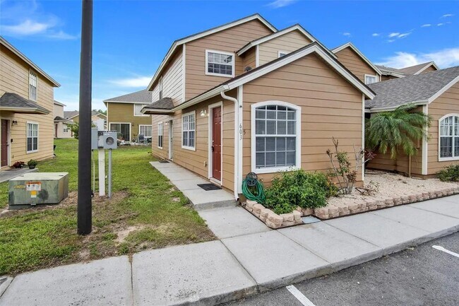 Building Photo - 603 Coconut Palm Way