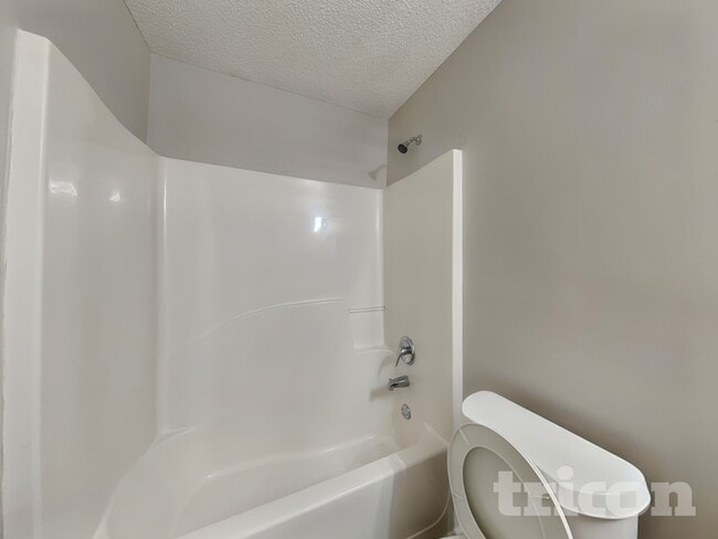 Building Photo - 2023 Reflective Waters Rd