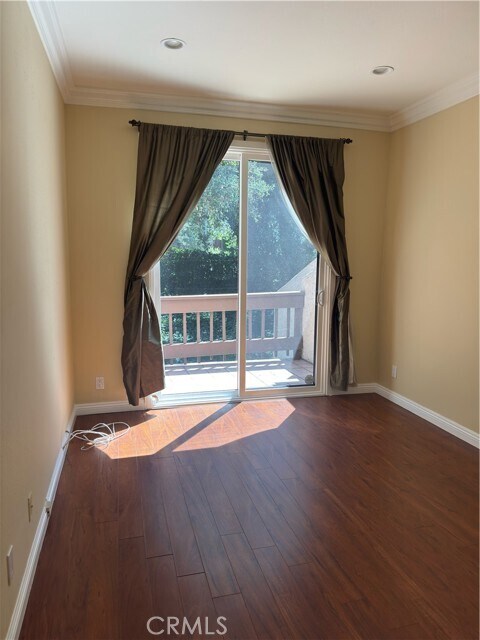 Building Photo - 1138 Las Riendas Way