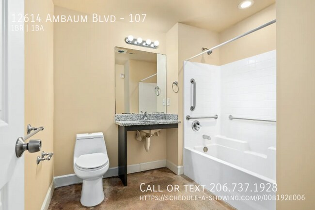 Building Photo - 12614 Ambaum Blvd SW