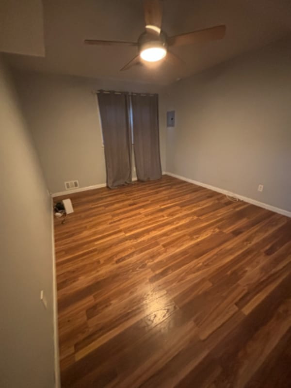 Building Photo - 587 Darlington Ave