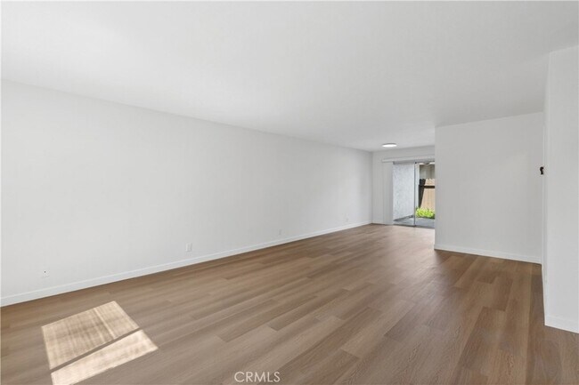 Building Photo - 654 Ohio Ave