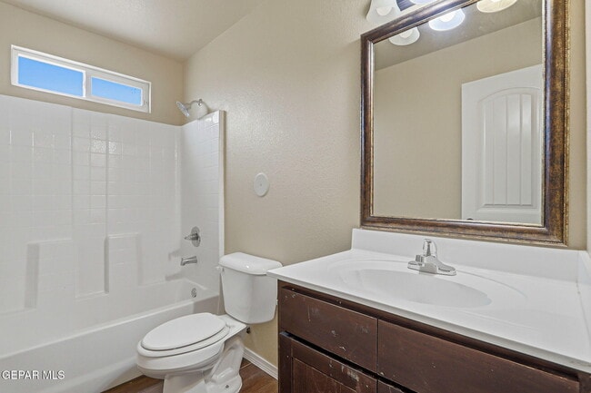 Building Photo - 4976 Joe Castillo St