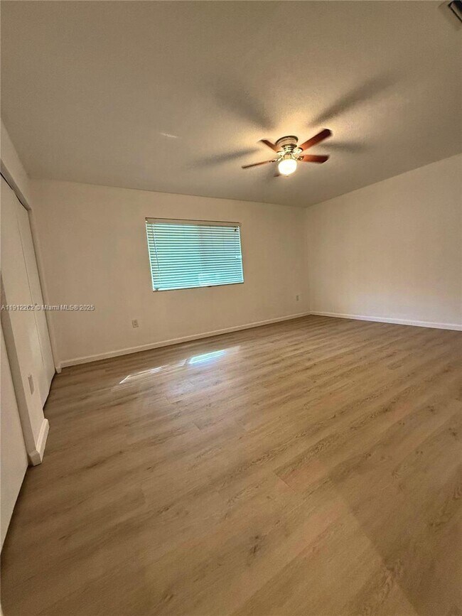 Building Photo - 63 SE 3rd Ave