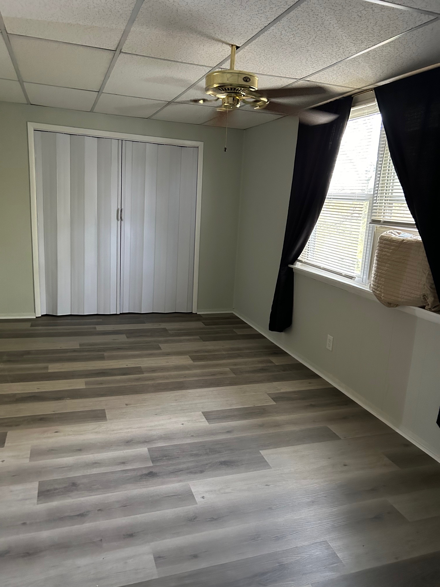 Bedroom 1 w/ceiling fan - 3981 Davis Ave