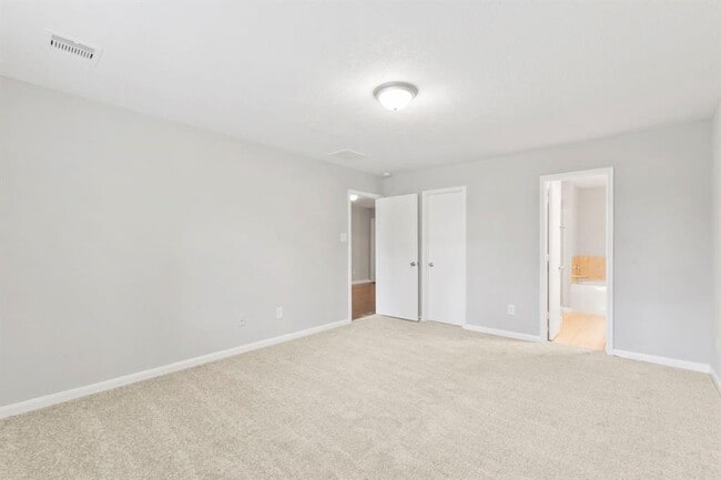 Building Photo - 16013 Sweetwater Fields Ln