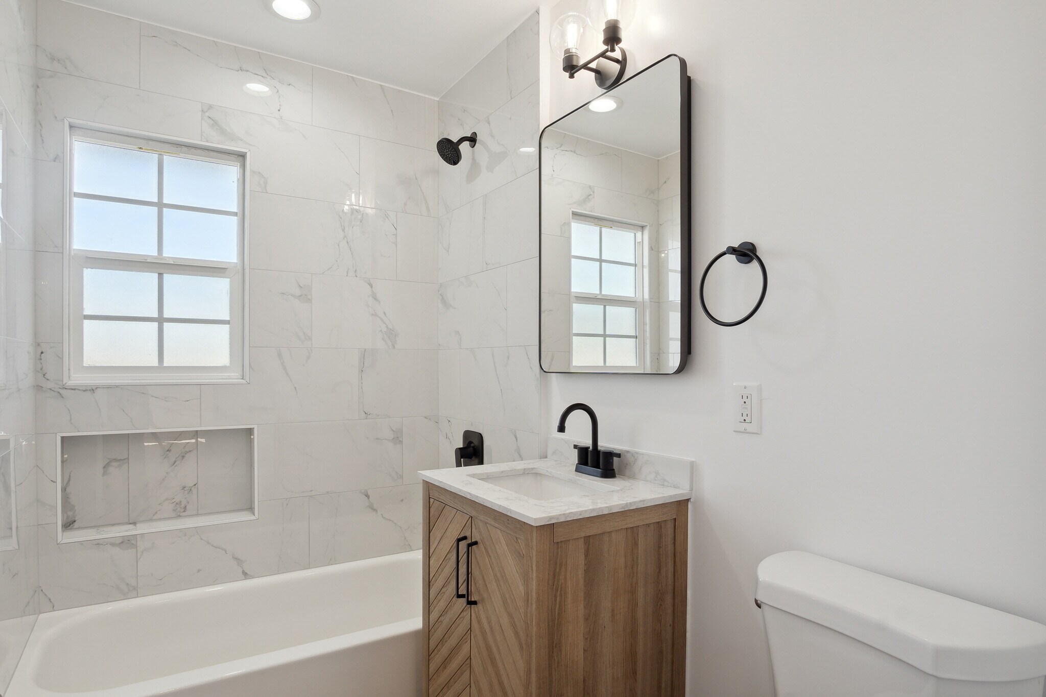 Building Photo - 8460 Kittyhawk Ave