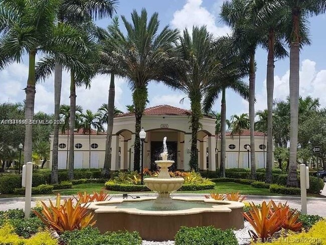 Building Photo - 12902 SW 30th St