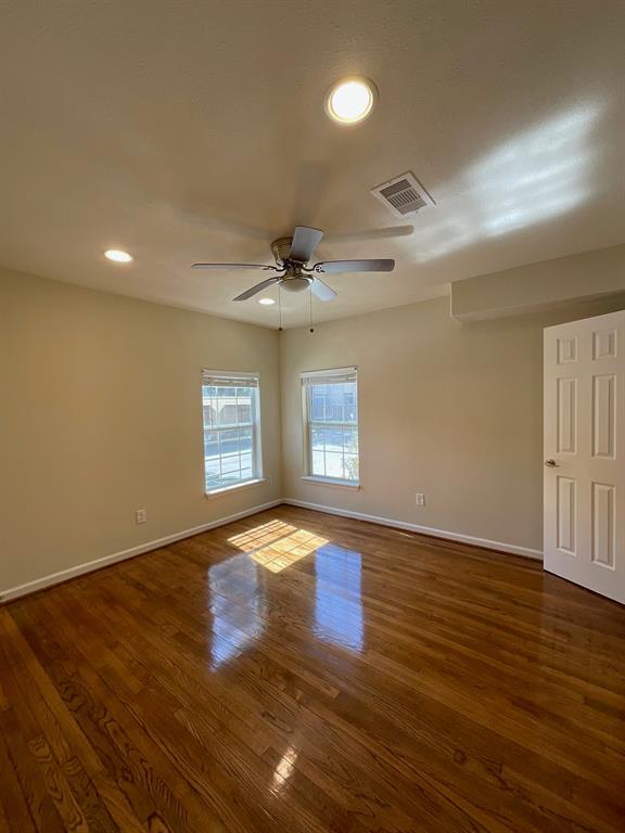 Building Photo - 2511 Shakespeare St