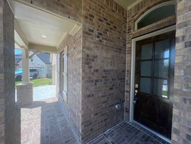Building Photo - 17403 Aurora Hvn Dr