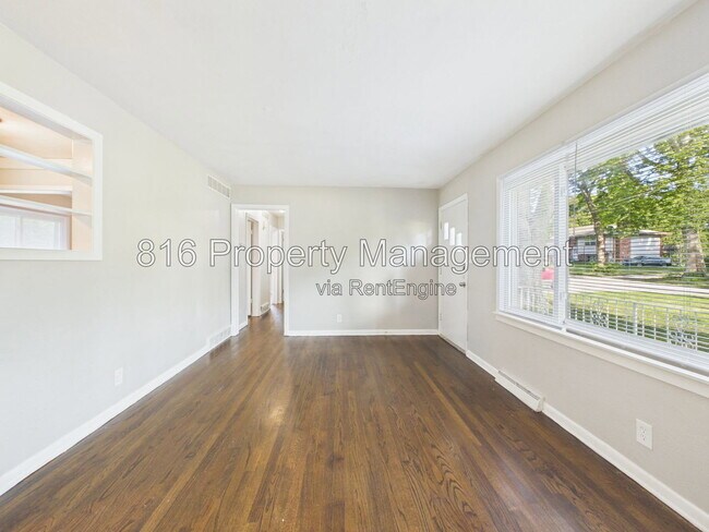 Building Photo - 8250 Webster Ave