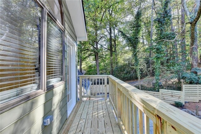 Building Photo - 4597 Briarcliff Rd NE