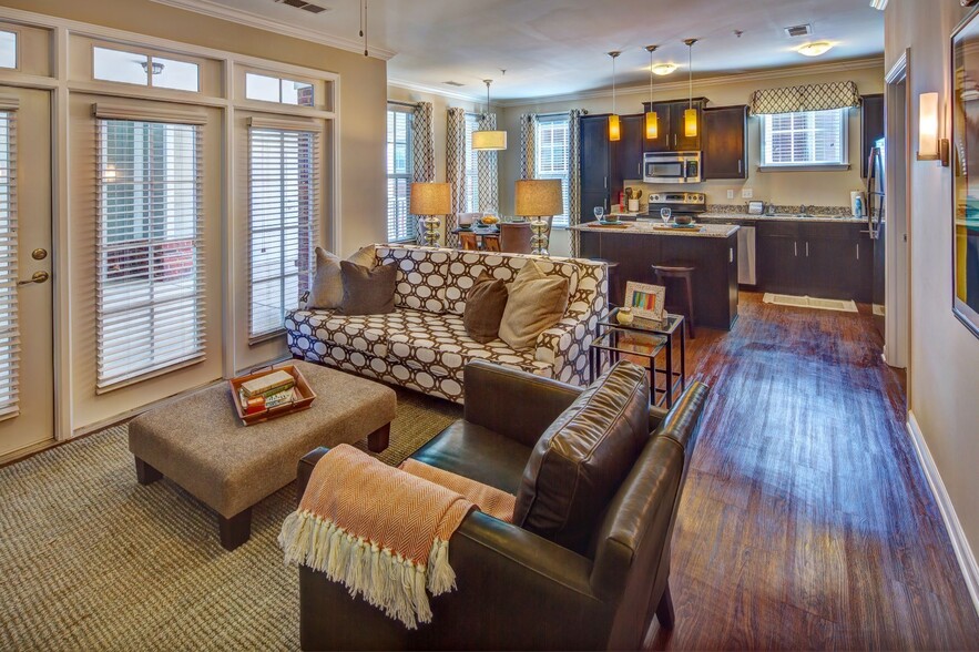 Building Photo - The Signature At Schilling Farms