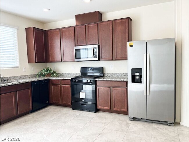 Building Photo - 5363 Lazy Breeze Ave