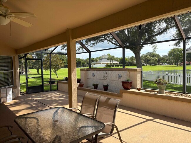 Building Photo - 900 Windward Way