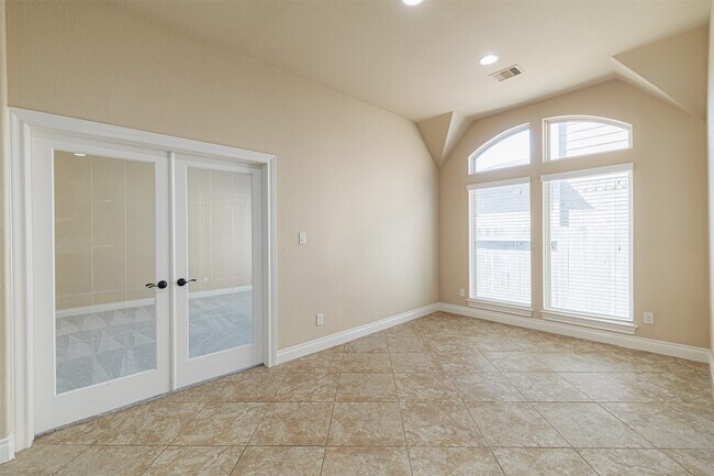 Building Photo - 23403 Clark Arbor Ln