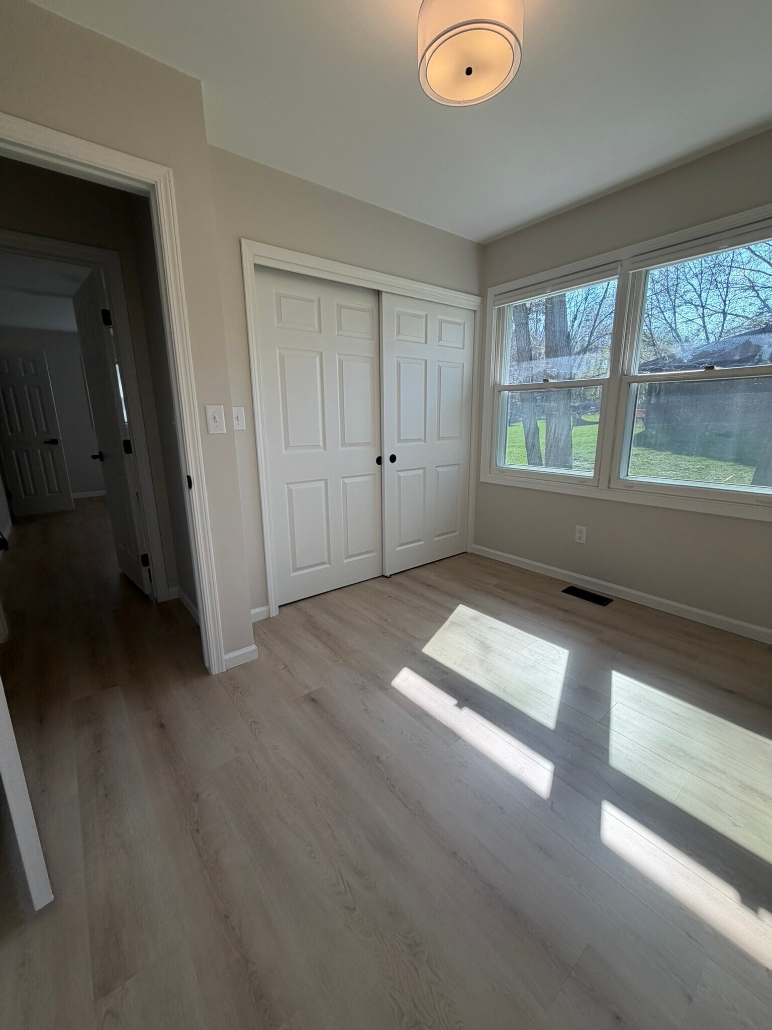 Building Photo - 16696 F-Drive N