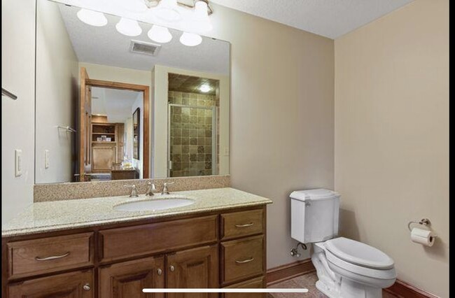 Building Photo - 12452 Alise Pl