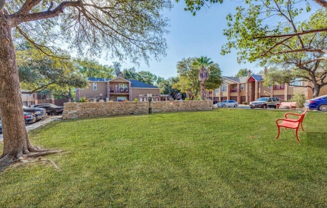 Building Photo - 6804 N Capital of Texas Hwy