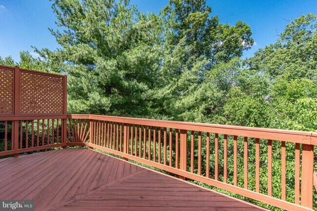 Building Photo - 13416 Burrough Farm Dr