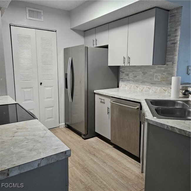 Building Photo - 13505 Eagle Ridge Dr