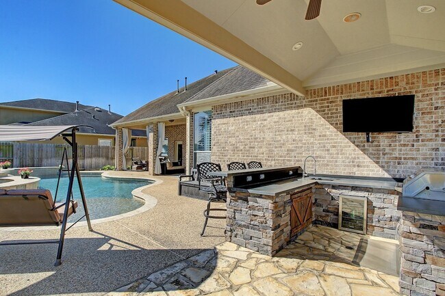 Building Photo - 9914 Slover Creek Ln