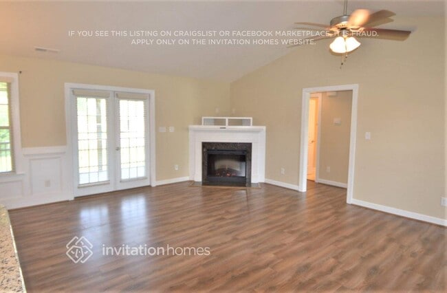 Building Photo - 55 Imperial Dr