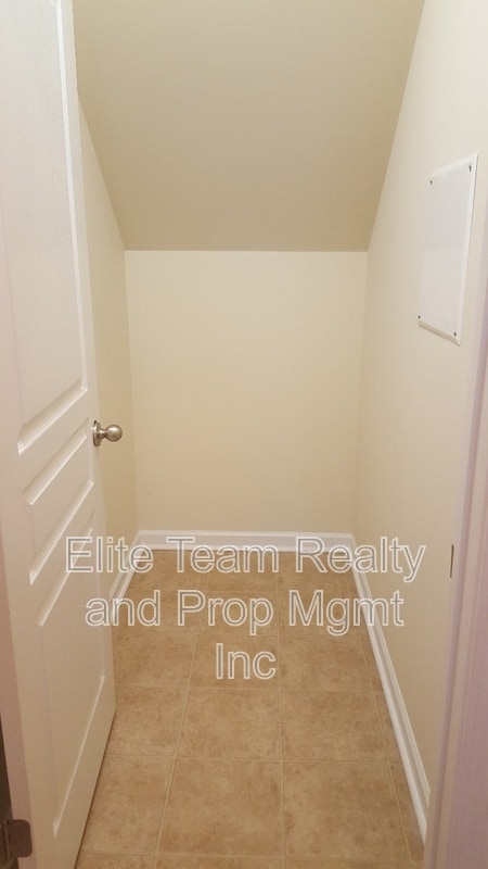 Building Photo - 11190 Bridgewater Dr