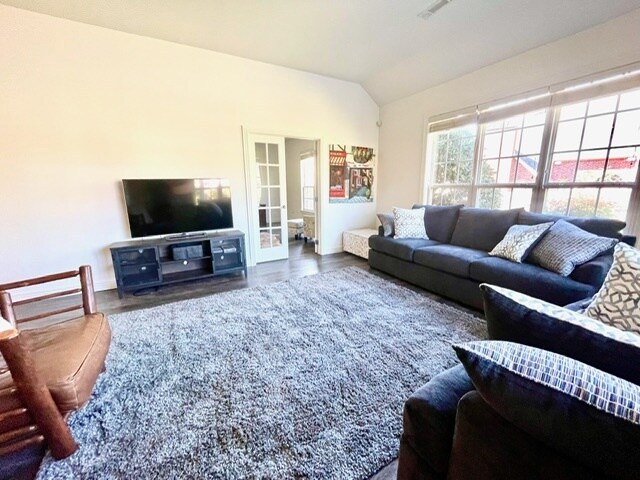 Building Photo - 4090 W Stoney Bend Dr