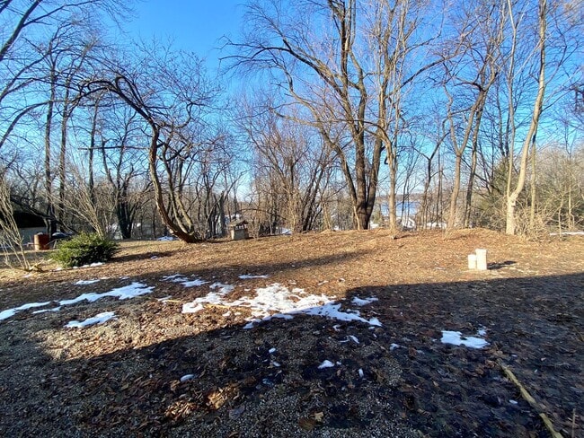 Building Photo - Two Bedroom Single-Family Home in Lake Odessa