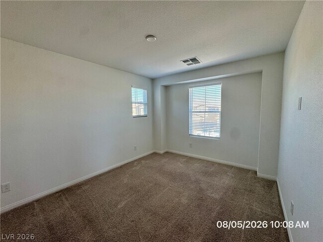 Building Photo - 2602 Cava Tirreni St