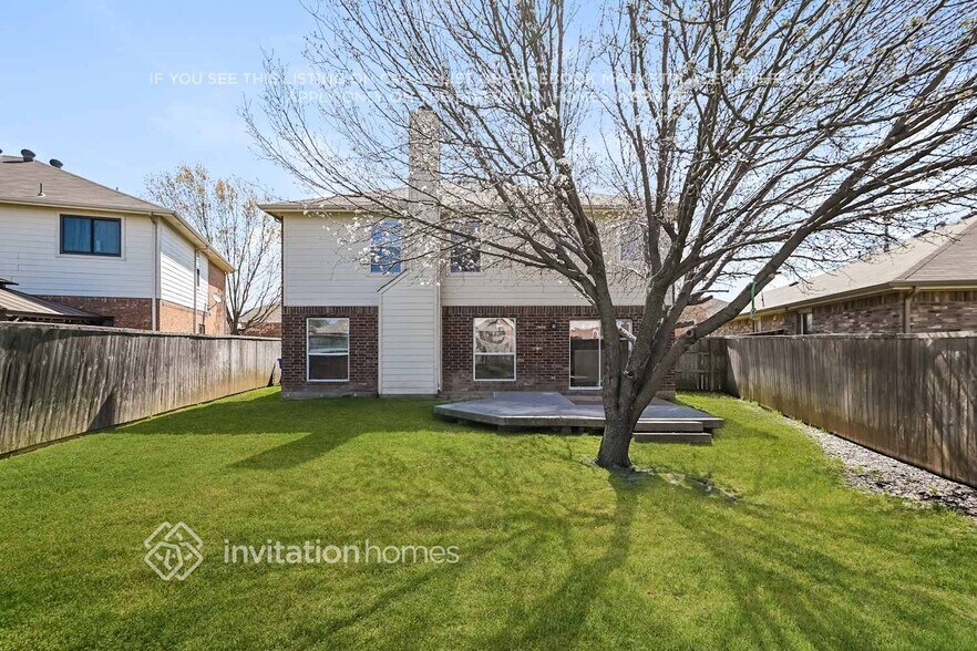 Building Photo - 504 Colt Dr