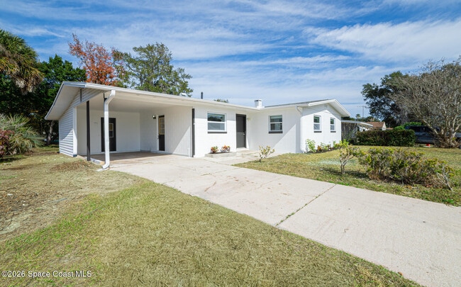 Building Photo - 3332 Elder St