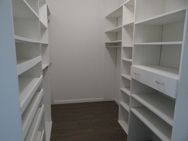 Master Bedroom Walk in Closet - 310 Tahiti Way