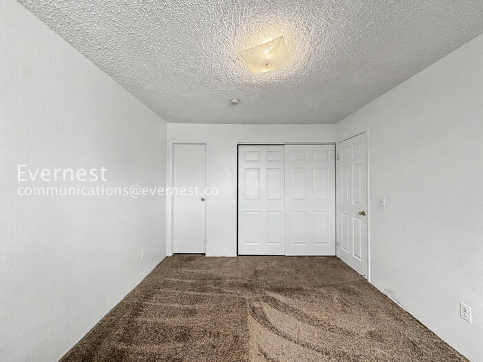 Building Photo - 16359 W 10th Ave