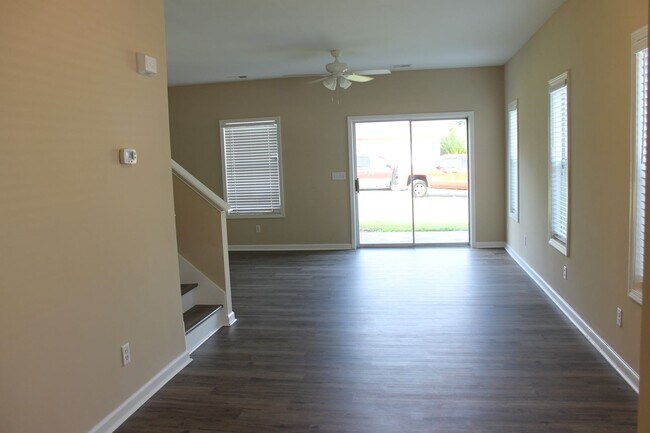 Building Photo - Townhome in Olde Town Village, Bluffton