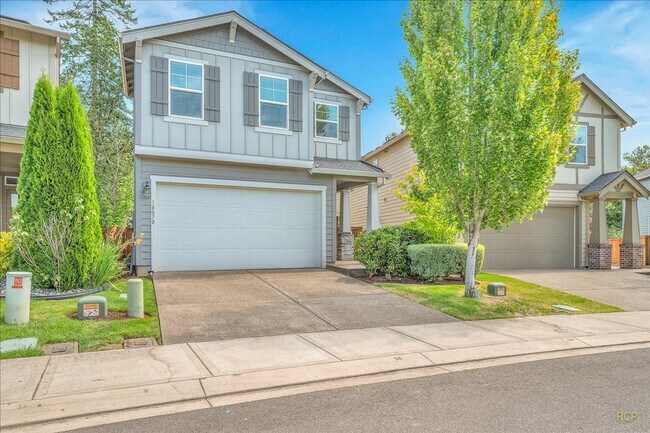 Building Photo - Impressive North Plains Home Backing to Protected Green Space – Move-In Ready!