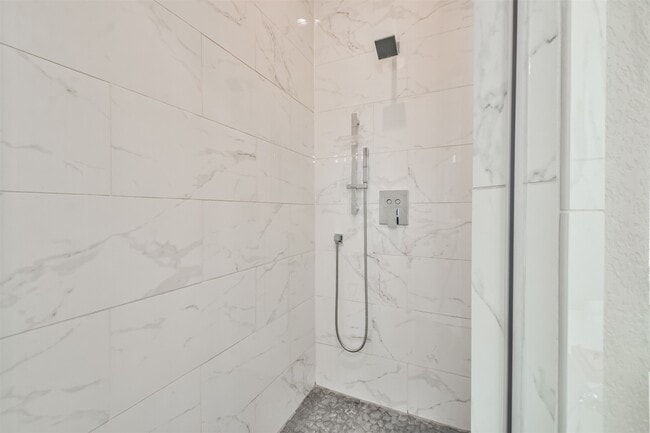 Building Photo - 8411 Hempstead Rd