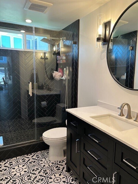 Building Photo - 813 Calle Vallarta