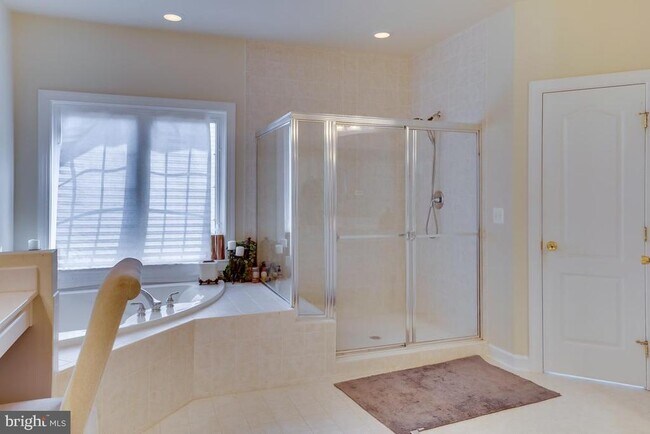 Building Photo - 22371 Dolomite Hills Dr