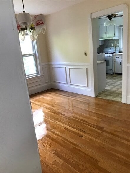 Building Photo - 28 Beaconsfield Rd