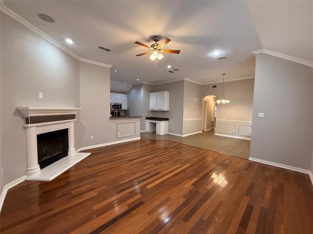 Building Photo - 9021 Racquet Club Dr