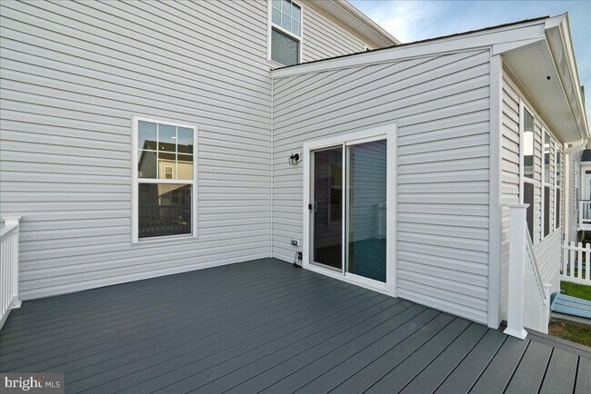 Building Photo - 115 Interlace Wy